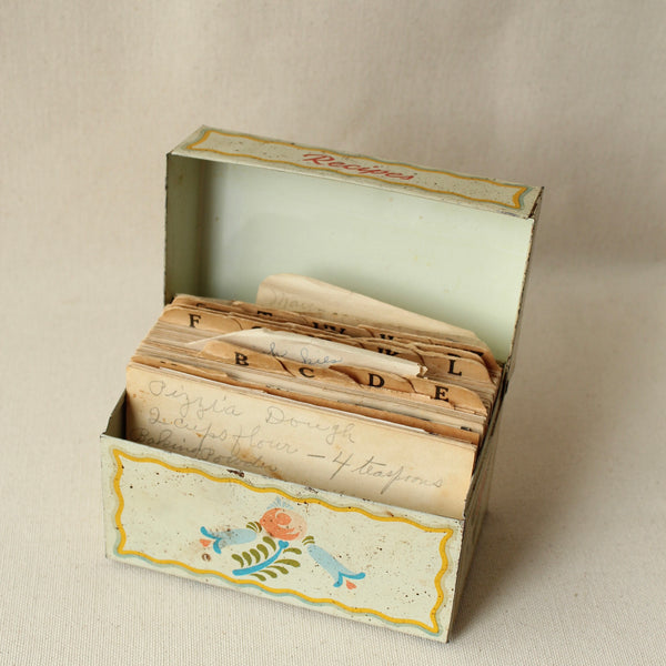Vintage Recipe Tin